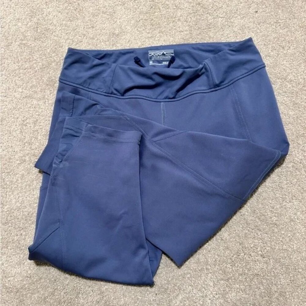 Patagonia Pack Out Cropped Leggings 3/4 length blue
